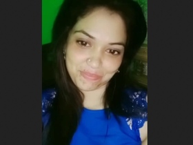 Horny bhabi masturbates and gets fucked in the ass
