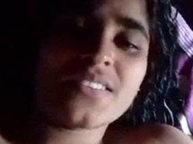 Desi Chachi's naked and horny solo show