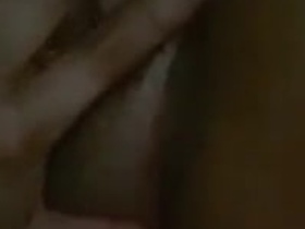 Pakistani college girl gets naughty with her fingers
