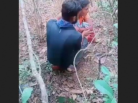 Rustic mature bhabhi gets fucked outdoors in village