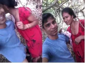 Exclusive Indian porn featuring a door-to-door romance