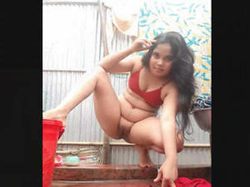 Desi girl pleasures herself with her fingers in part 2