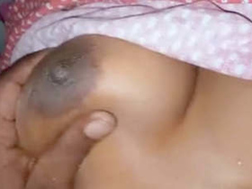 Exploring my auntie's body and satisfying her desires in a steamy video