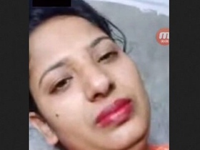 Horny bhabhi gets wild and naughty