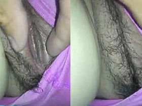 Husband gives his wife a satisfying fingering session