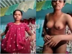 Desi babe strips naked and flaunts her body for her lover