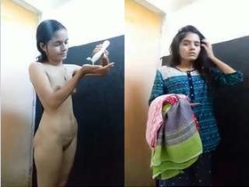 Exclusive video of cute Indian girl recording her bathing for lover