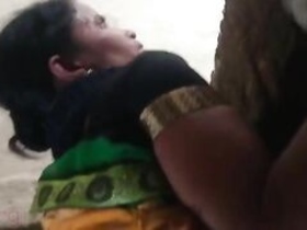 Desi maid gets fucked by client in steamy MMC video
