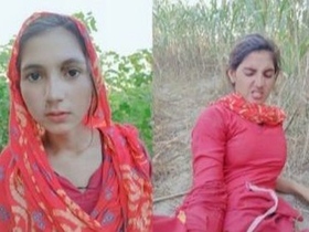 Cute Pakistani girl gets fucked outdoors