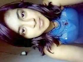 Ruma, the college girl, flaunts her sexy curves in a solo video