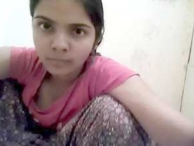 Cute Indian girl Reya pees in public
