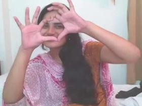 Bangla model gets naughty in hotel room