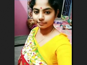 Hillbilly wife shares MMS in village