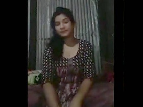 Desi village bhabi's nude selfie goes viral