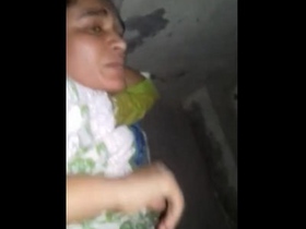 Desi bhabi suffers in painful sex