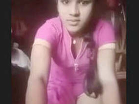 Adorable country girl indulges in solo play