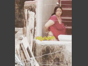 Desi aunty spies on her stepdaughter in video