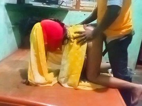 Tamil aunty gets doggy-style pounded in explicit video