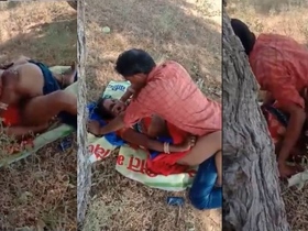 Desi village babe gets wild in the open air