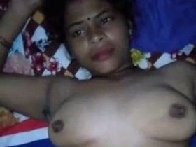 Hairy pussy gets pounded in hot video