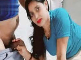 Punjabi Aunty's steamy live show of fucking