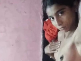 Hot Desi bhabi gets naughty in bed