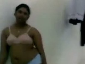 Mature Indian woman engages in hardcore activities with client