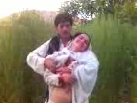 Desi teen seduces her naughty uncle in outdoor fun