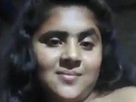 Desi slut with oily pussy and big boobs goes nude in selfie video