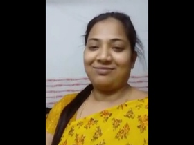 Horny aunty gets naked in the bathroom