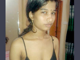 Cute Indian girl gets paid to have sex in hotel room