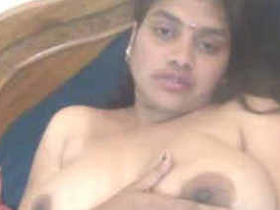 Deepa's sensual sari-clad masturbation