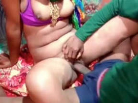 Desi housewife and her husband enjoy a passionate encounter