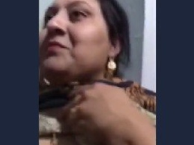 Suprhoot Maduro's mature neighbor gets a steamy paki bhabhi experience