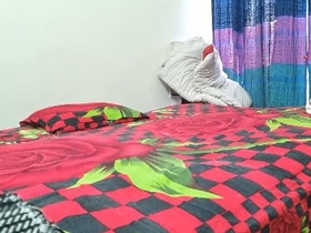 Bengali bhabi fucks boss for promotion in sexy video