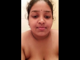 Cute Desi Bhabhi from the South in HD Video
