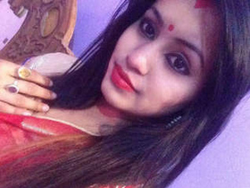 Indian girl gets hard fucked by guy at night
