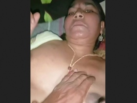 Experienced bhabhi indulges in steamy sex with her partner in the countryside