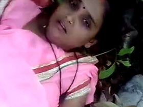 Bhabhi's seductive moves will leave you breathless in this steamy video