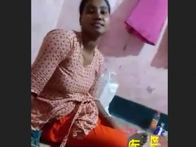 Bhabi wife enjoys oral and vaginal sex with her lover