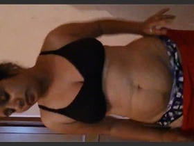 Rupal Bhabhi undresses and gets dressed in the shower