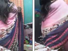 Bhabi's masturbation session with milk tank