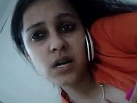 Banglore account manager gets fingered by junior in office bathroom