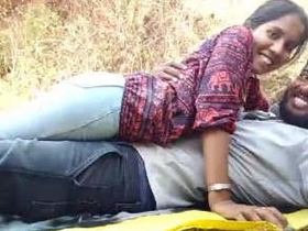 Desi couple indulges in outdoor fucking and sucking in HD video
