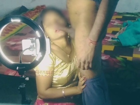 Desi bhabi gets naughty in the middle of the night
