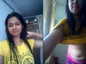 Desi babe Pooja in office satisfies her sexual desires with fingering and moans