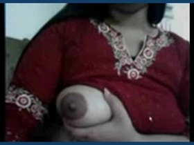 Watch my girlfriend's big boobs bounce in this hot video