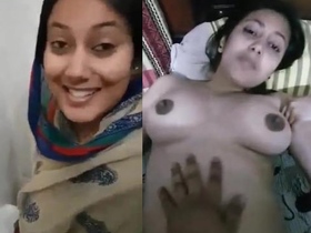 Punjabi bhabis enjoy steamy MMS action in a bedroom