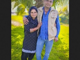 Outdoor MILF gets fucked by village man in MMS video