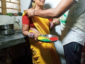 Colorful Holi fun with a sexy bhabhi: Covering her in color